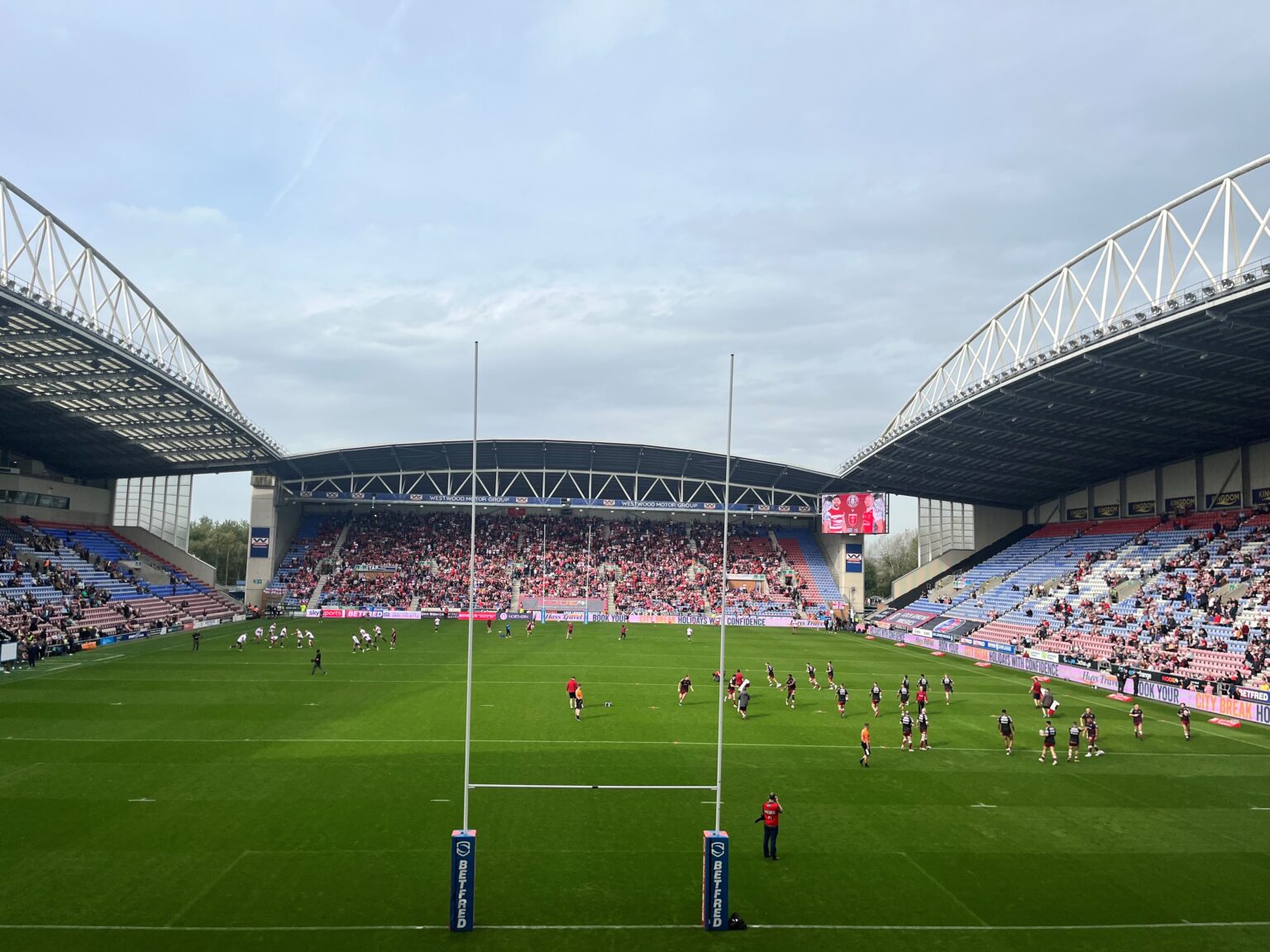 Wigan Athletic and Wigan Warriors are delighted to announce that the DW ...